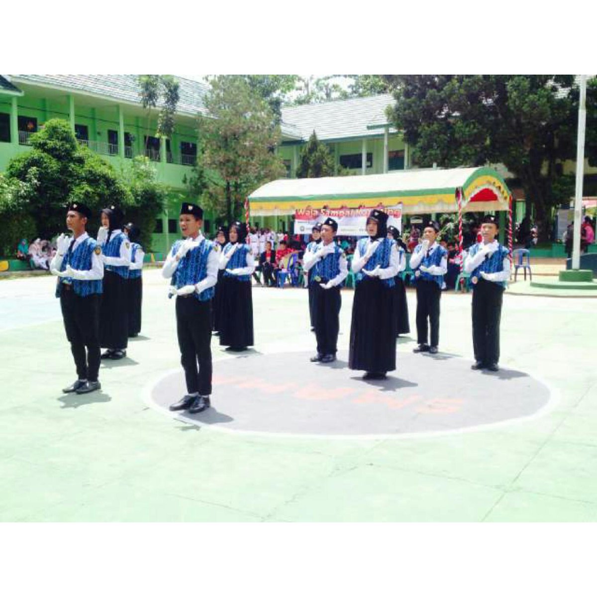 Woaaa! mantab abiss penampilan ke-27 dari MTs Ihya Alummudin go spirit !👏🎉💪 #MOSCOWofSMAMApartIII