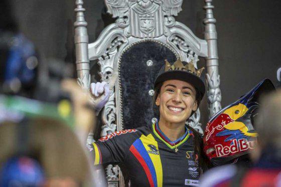 elespectador's tweet photo. Mariana Pajón, oro en la contrarreloj de la Copa Mundo BMX en Manchester http://t.co/R1S46734BM http://t.co/L5wWBZ49vw