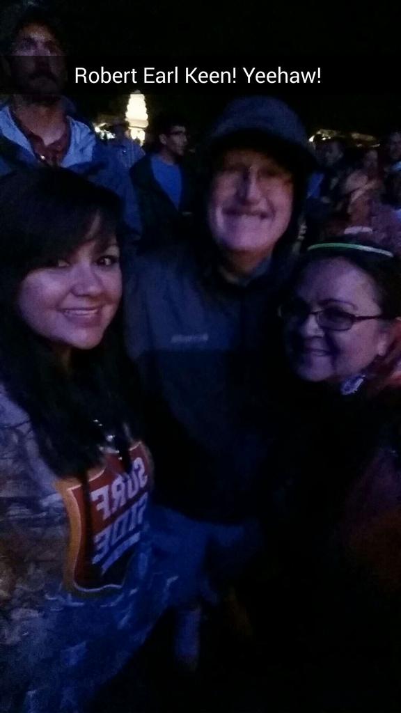 pachomp's tweet image. Waiting for Robert Earl Keen because the road goes on forever and the party never ends! #osmf