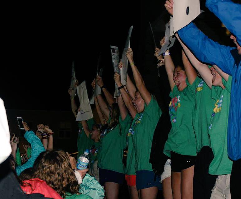 VHHSNewsNetwork's tweet photo. could not be more thankful for a school that pours so much time into such a great cause. GO REBELS GO RELAY #264k 💜💜💜 http://t.co/zWHWbfGMbj