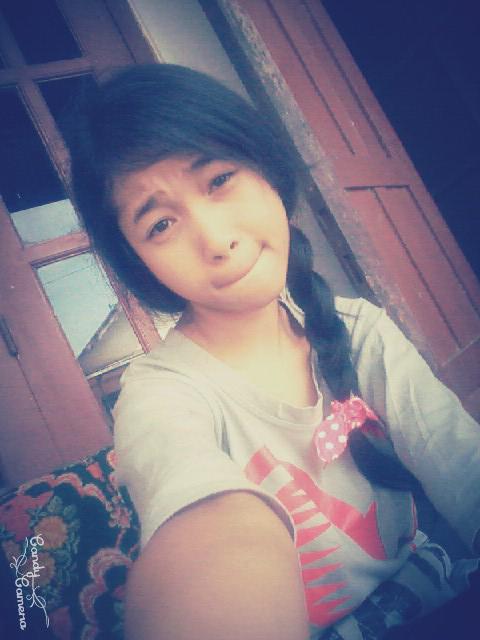 SheseSeh's tweet photo. before otw otw ;-) http://t.co/ZYPkb9yaSm