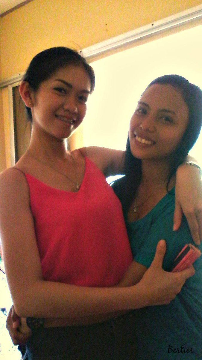 18_donneve's tweet photo. #Bestie's http://t.co/zwt2tPQ9uU