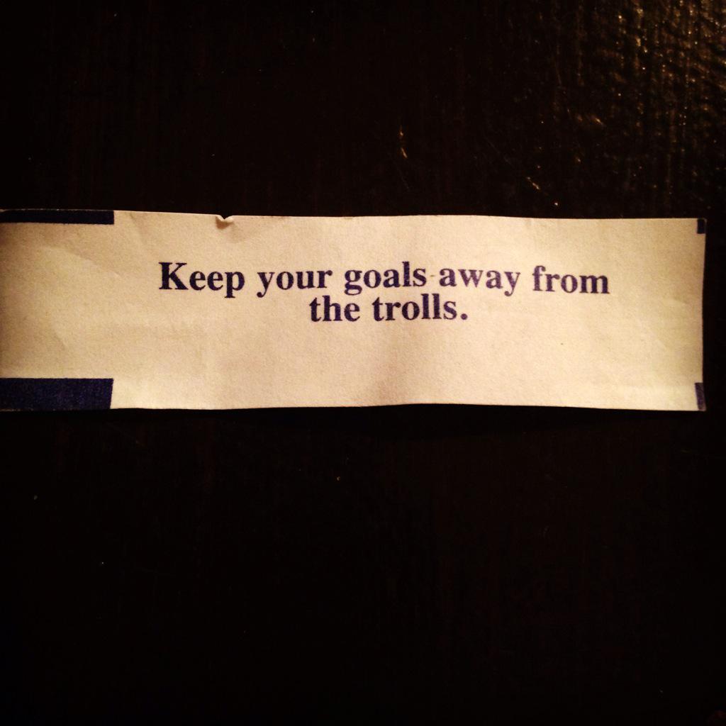 AmberEHarris's tweet photo. Finally some useful advice. #fortunecookie http://t.co/USJOIkIoYU