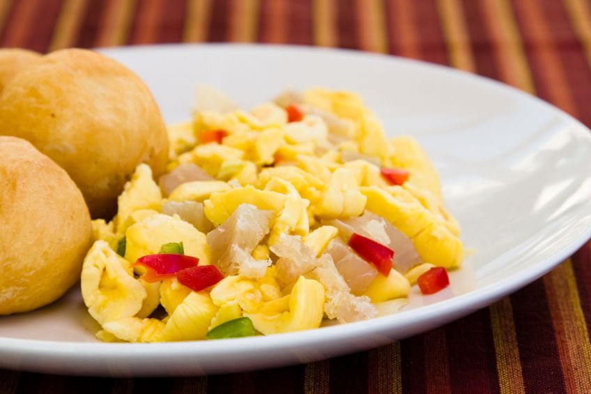 CaribbeanFoodLU's tweet photo. Jamaican Ackee and Saltfish Recipe #ackeeandsaltfish #saltfishrecipe #caribbeanfood http://t.co/hk7CXPJtm0 http://t.co/0FQzv2KMKJ
