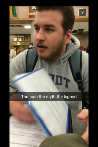 RobinnTop's tweet image. Faze gwid today after he gave up his dream!