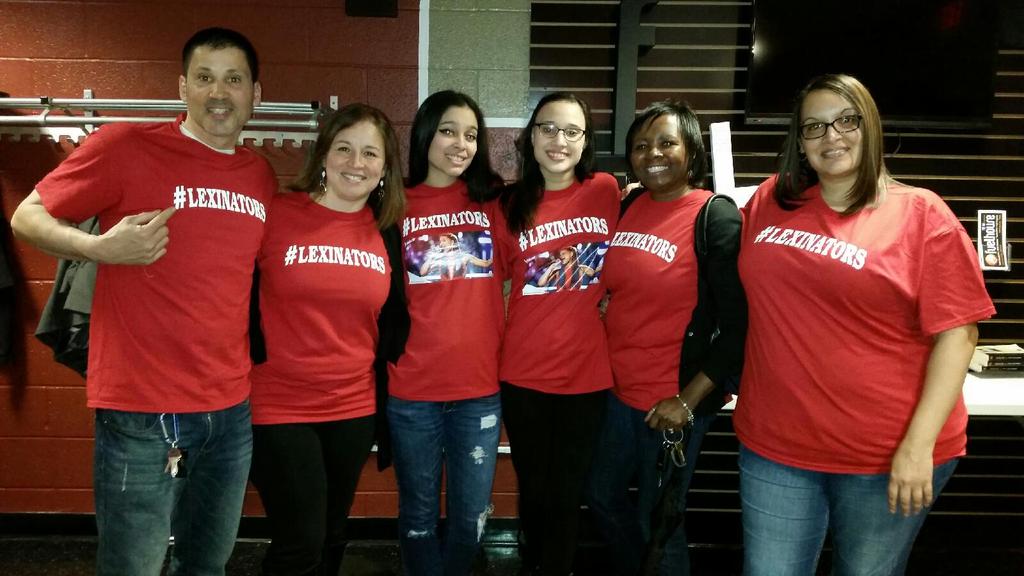 adav_13's tweet photo. #Lexinator for life✊ http://t.co/TaTMGmokyL