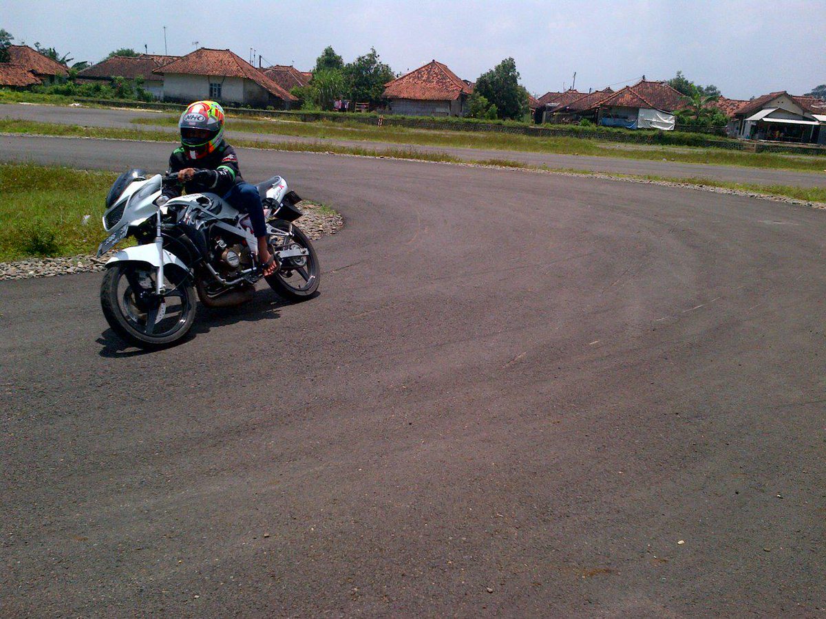 Fariz INC #032 (@farizz_inc) on Twitter photo 