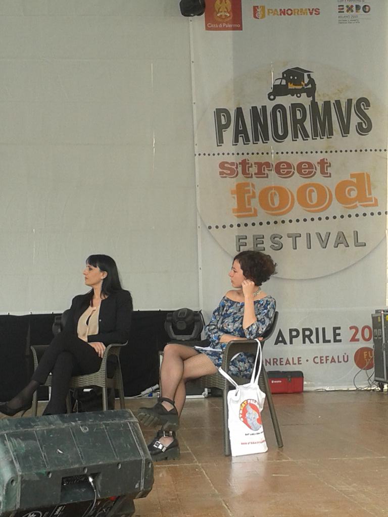 fablabpalermo's tweet photo. On air @Panormvs_sff @streatpalermo  con una delle sue guide Naida #tourism #streetfood http://t.co/BKcynVrv4O