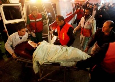 DayQuds's tweet photo. Gaza home collapses over old woman's head http://t.co/xXC9aRC8Kl http://t.co/AkPSCzSOyx