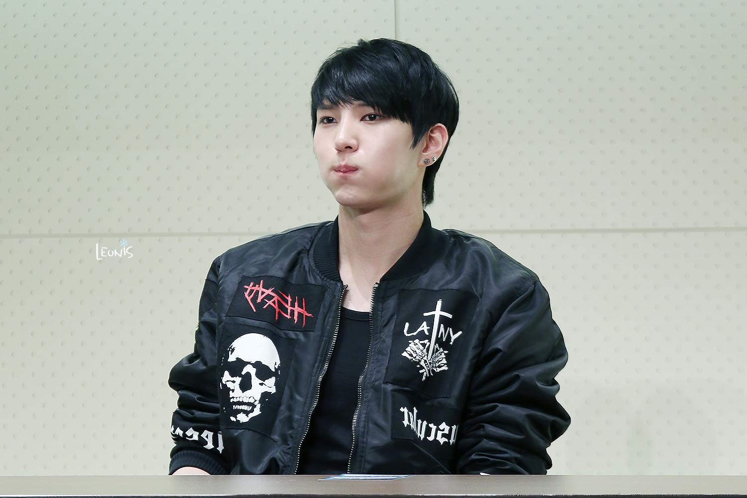 CC83tRwUkAA23tL.jpg:large