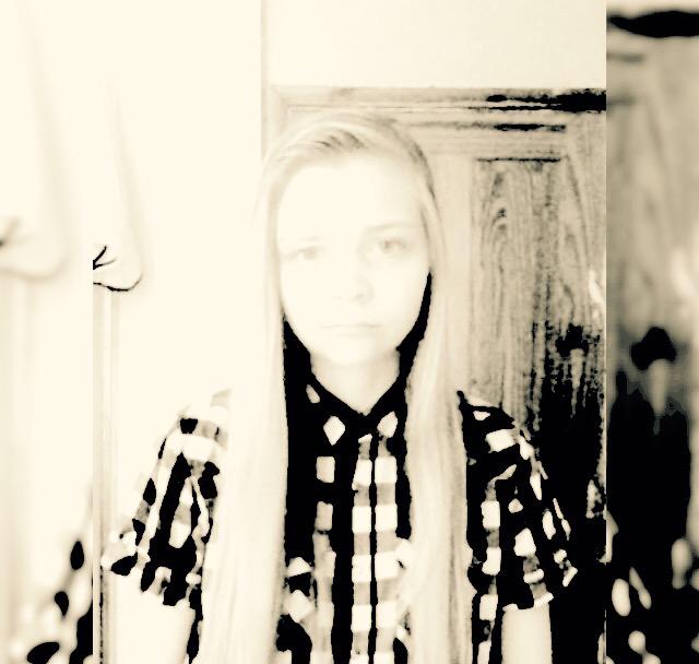 Soundslikebands's tweet photo. How to hide the ugly http://t.co/ewOZVvN9W5