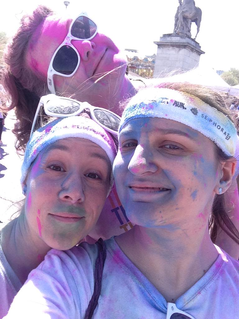 Tluonra's tweet image. #teambienarrivée #ColorRunParis