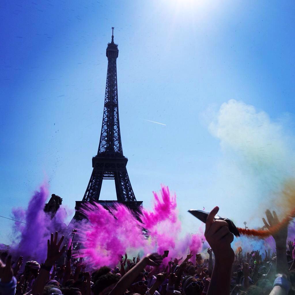 yannfln's tweet image. #ColorRunParis 👍😉 #AuTOP! #Trocadéro