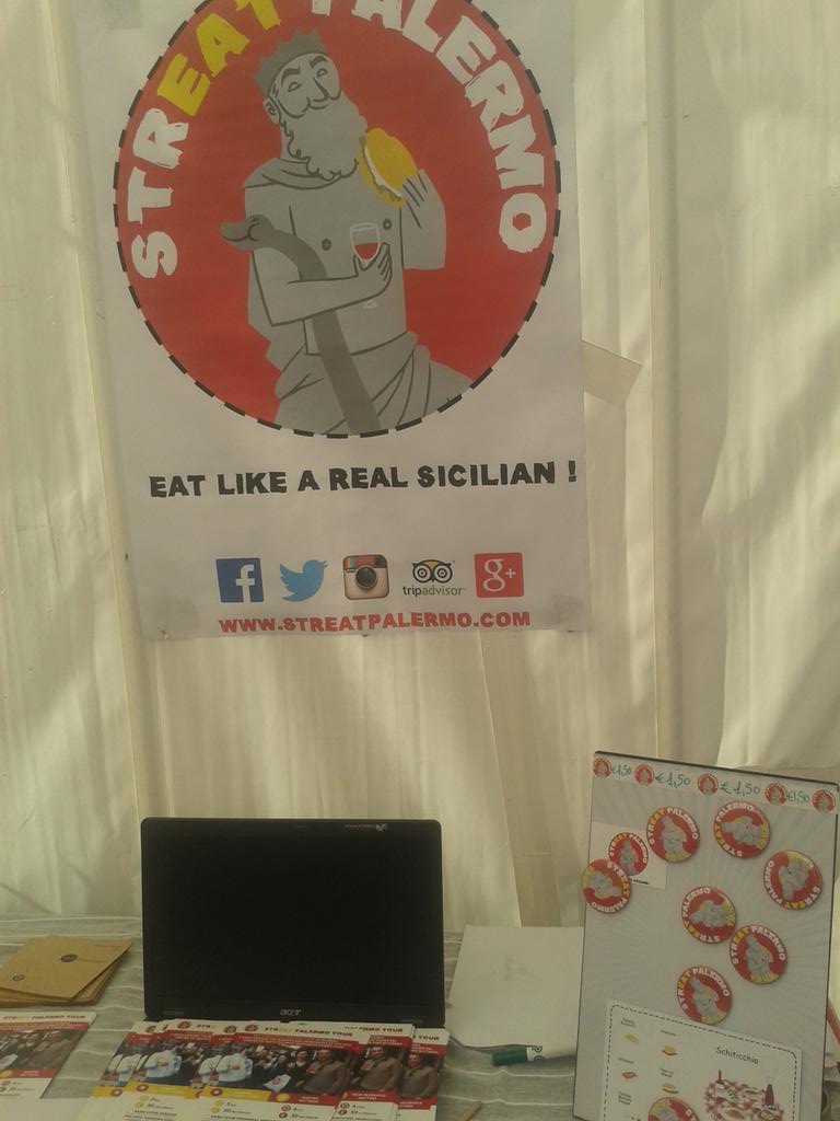 Anche oggi #gadgets per tutti i gusti <a href="/Panormvs_sff/">Panormvs Street Food</a> con <a href="/fablabpalermo/">Fablab Palermo</a> <a href="/streatpalermo/">Streaty</a> <a href="/Crocche/">Street Food Palermo</a>