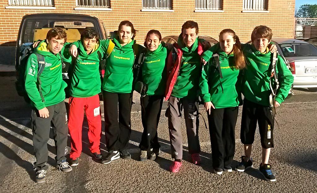 Todovertical's tweet photo. Todo en marcha para la 3ª y última prueba Copa de España de Escalada juvenil @FedMadMontana @fedme_es @ClimbatGrinyon http://t.co/uz3IzE0DxF