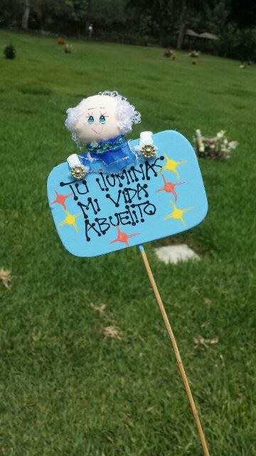 lorezuazo's tweet photo. Días como hoy, que hay sol pero que todo es de noche para mi... http://t.co/GsjYOKls6H