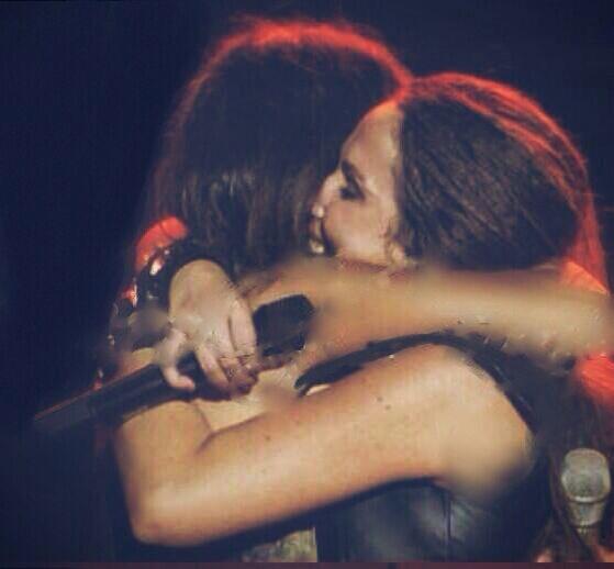 unavaluleramas's tweet photo. 'Quiero volverte a sentir con la fuerza de hace años' http://t.co/bouIP03M52