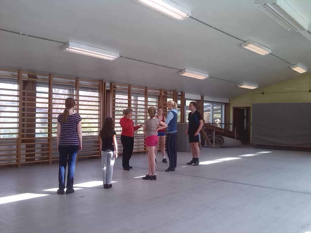 <a href="/Iersedans/">Irish Dance Belgium</a> @iersedansschool  @LikeAnIrishDanc <a href="/VTMGotTalent/">Belgium's Got Talent</a> er wordt weer geoefend ,op een zonnige zondagochtend !