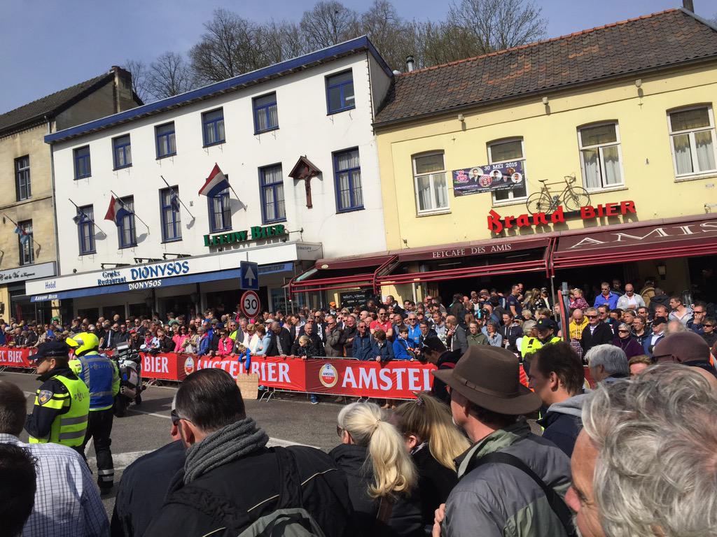 sander_mooi's tweet photo. #AmstelGoldRace @Destilinterieur @DESTILBV http://t.co/yVyohMtKua