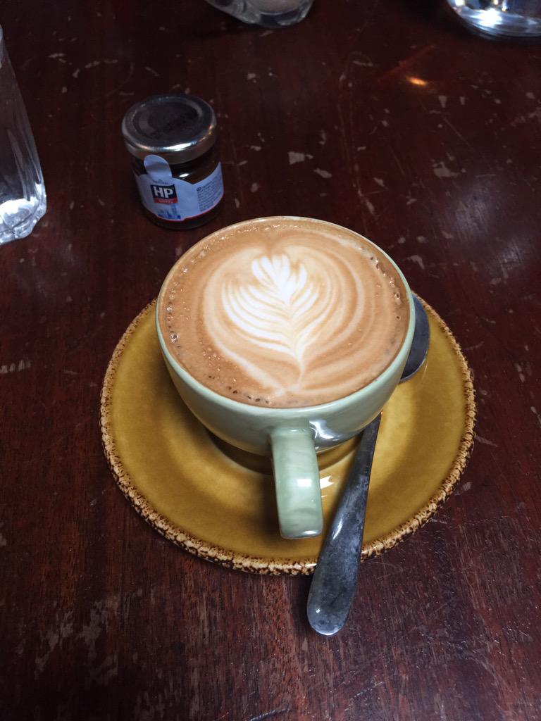 GasWright's tweet photo. Nothing better than a day off work and spending it in SE23 @CanvasandCream http://t.co/FQu9LuMPpB