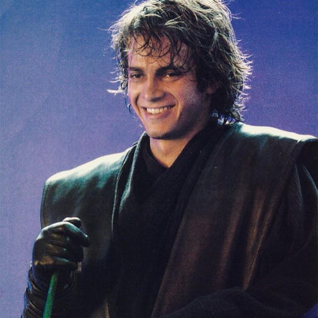 Happy birthday to Hayden Christensen who\s 34 today!      