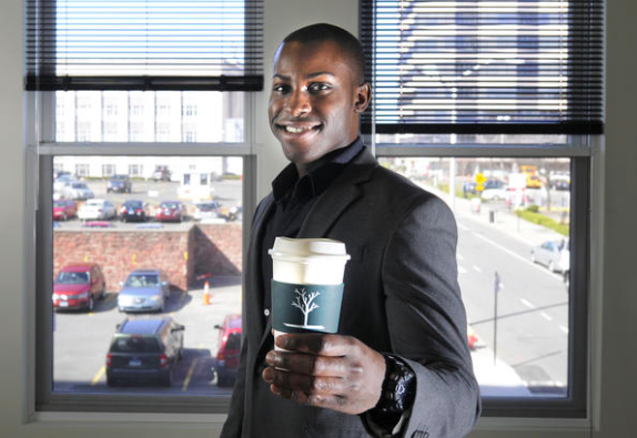 ChooseHartford's tweet image. Ray, a young #Hartford entrepreneur, wants to help the environment &amp;amp; make money  @SocEntTrust cour.at/1zwHC1a