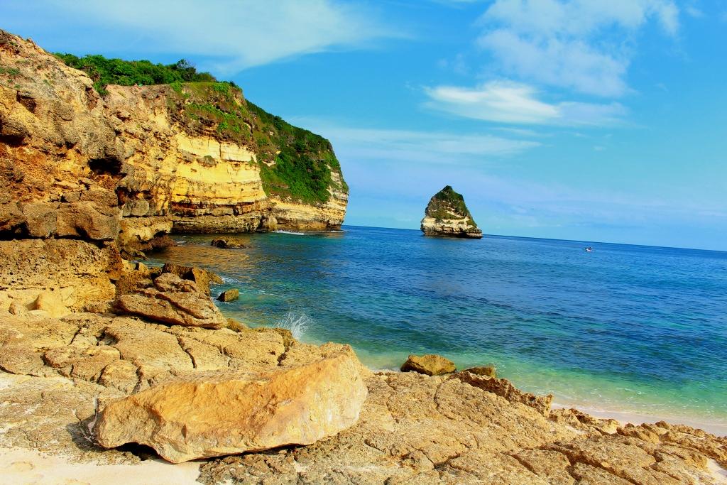 ranggaPSs's tweet photo. @vickynitinegoro om vicky kpn k lombok lgi kpn trip lagi kesini http://t.co/QTt8a2d8GR