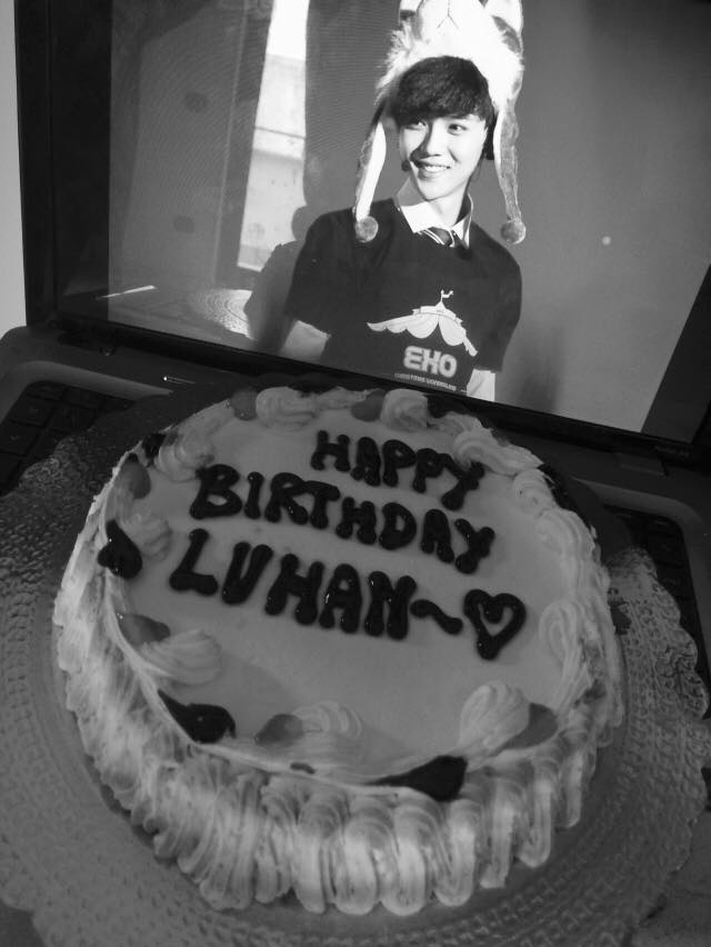 Happy 25th birthday to my deer,my happiness,my reason,my everything Lu Han~ I\ll forever be by your side..     