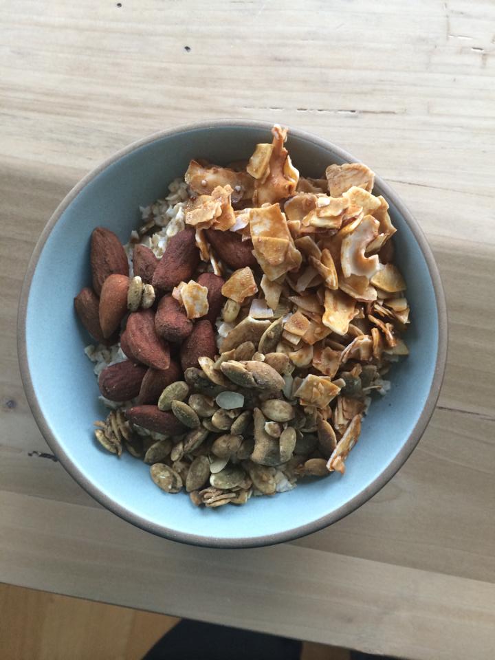 RT @ashleykoff: DIY oats #SundayFunday breakfast #SomeAssemblyRequired #NutrientBalance @NaturesPath