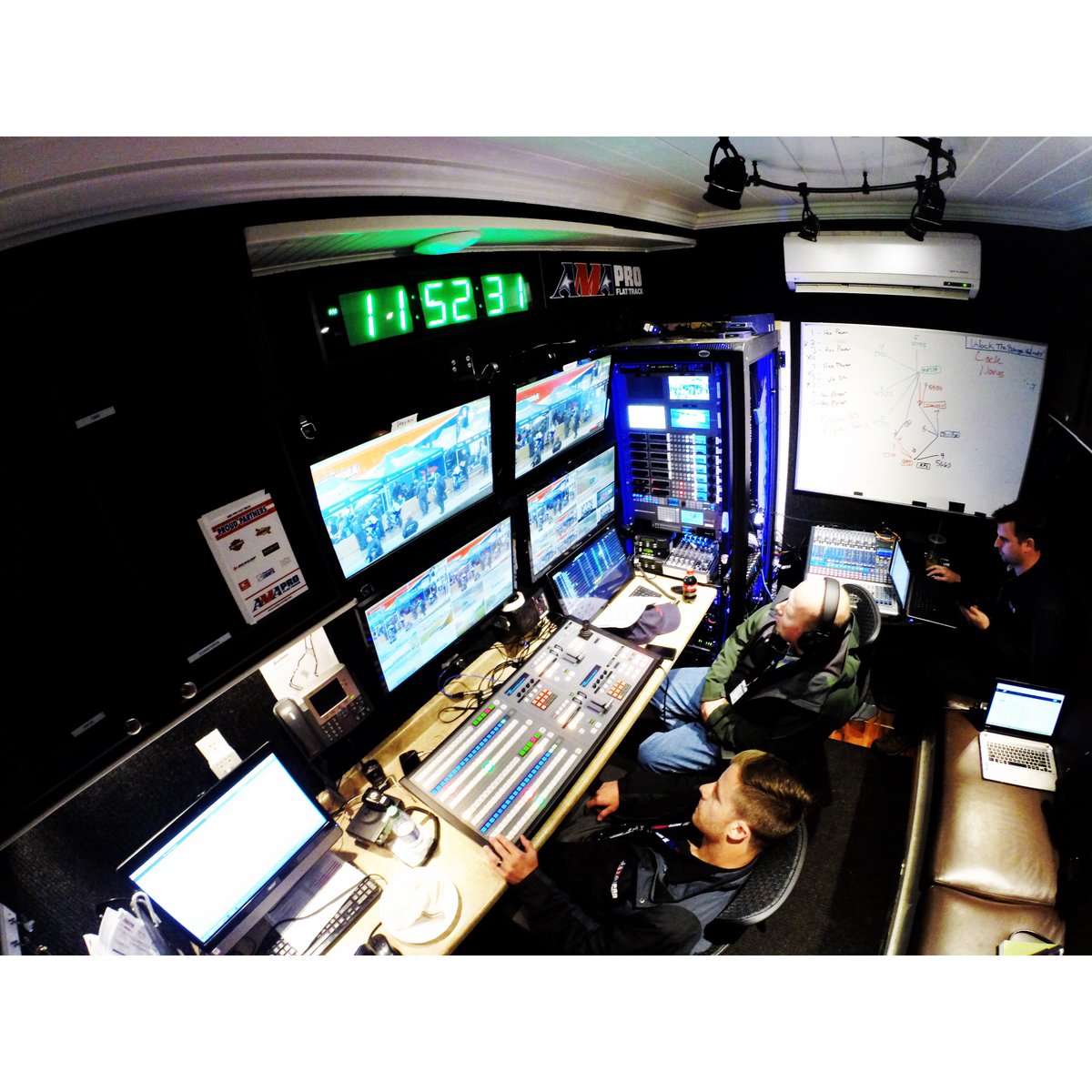 Gene_Crouch's tweet photo. Backstage with @FansChoiceTV, covering the @MotoAmerica1 race at @RoadAtlanta http://t.co/MLkibuvwNB