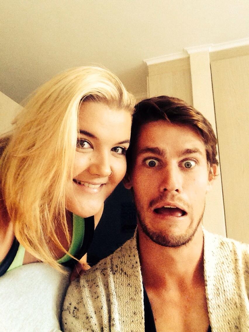 FactoryMadePup's tweet image. Missing my two favourite Swazis so much right now! @LaraGwynne #SoMuchLove #MissingYou