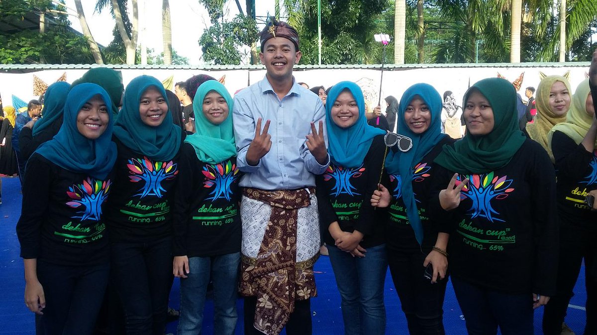 With kak agung host opening #dekancup2015 #articu14tio