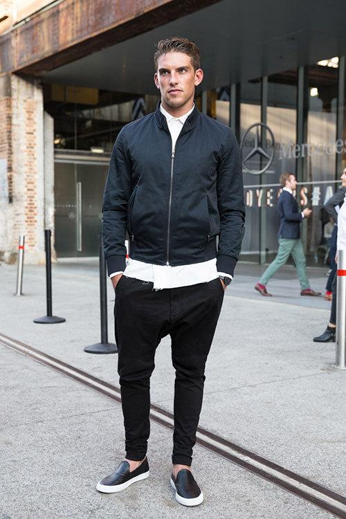 スリッポンのバンズがメンズに人気 万能すぎるコーデとは 大人男子のライフマガジンmensmodern メンズモダン