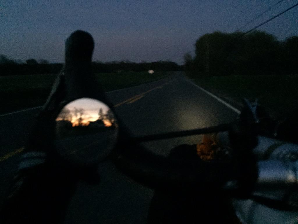 drcraigwax's tweet image. Rear view sunrise #cycling
#Cruzbike #Vendetta
26mi 54°F
#recumbent @Cruzbike
@CafeCyclist1 @BicyclingMag
@TheSJTimes