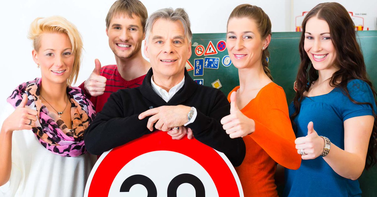 wijzijngeslaagd's tweet image. WIJ ZIJN GESLAAGD heeft een unieke lesmethode ontwikkeld waardoor je 100% slagingskans hebt. #theoriecursus