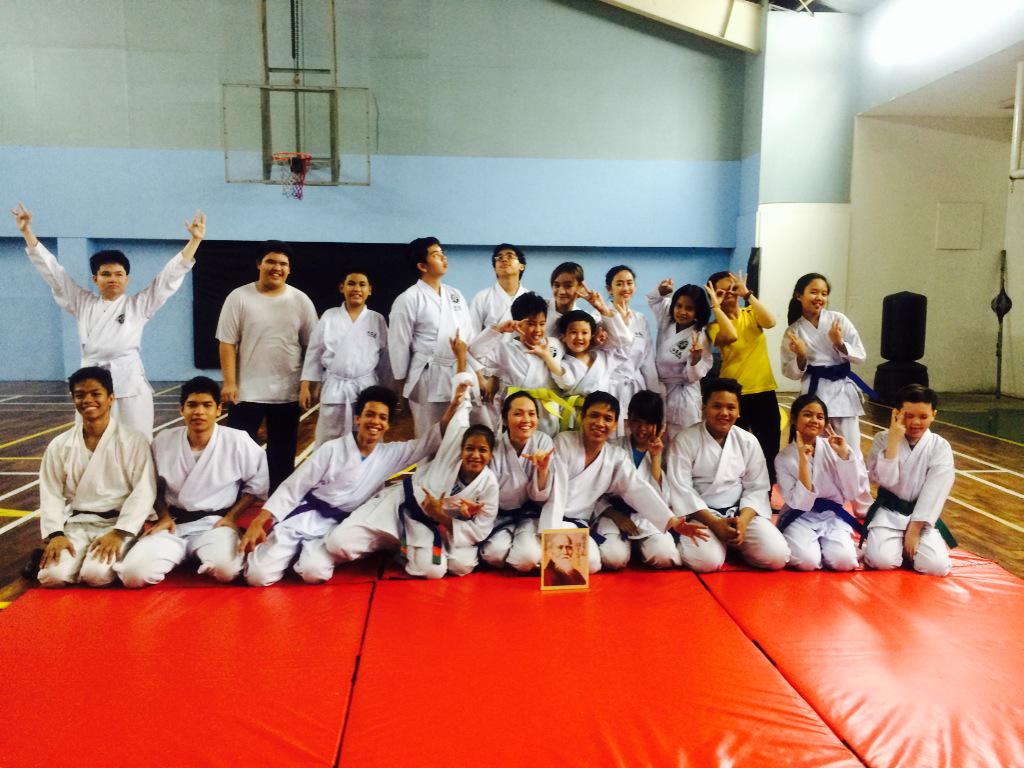 Hailstorm947's tweet photo. April18-19 #HappyBecause awesome sessions for Rush Aikido, Rush Ballet, Arena Aikido, and #SchoolOfJocks Mellow947 :) http://t.co/0u6DZnVqYS