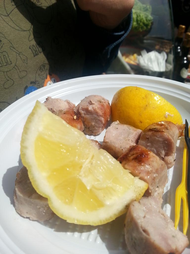 marti__ne's tweet photo. La mia #Palermobedda: #PalermoStreetFood 
#Sicilia @Panormvs_sff @italiadasogno @InfoSicilyIt @Sicily_4you http://t.co/2Qfe6t1Moe