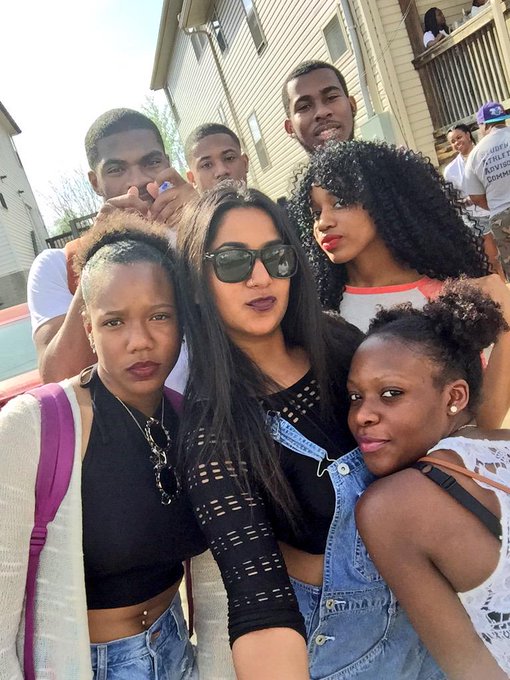 Watch brit.'s leaked NSFW photo on TwXstars