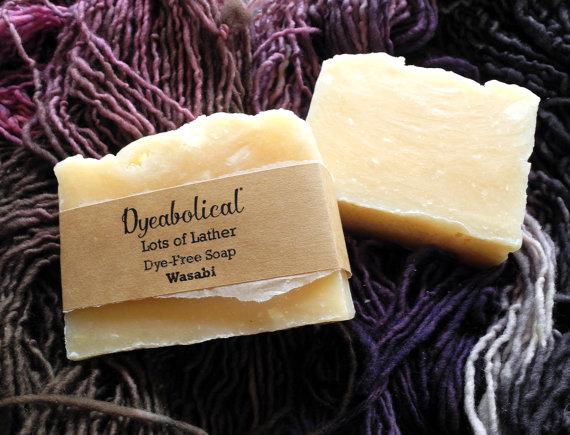 CraftLaunch's tweet image. Try trading your coffee for soap- bit.ly/1JqJNJv (by @dyeabolicalyarn)