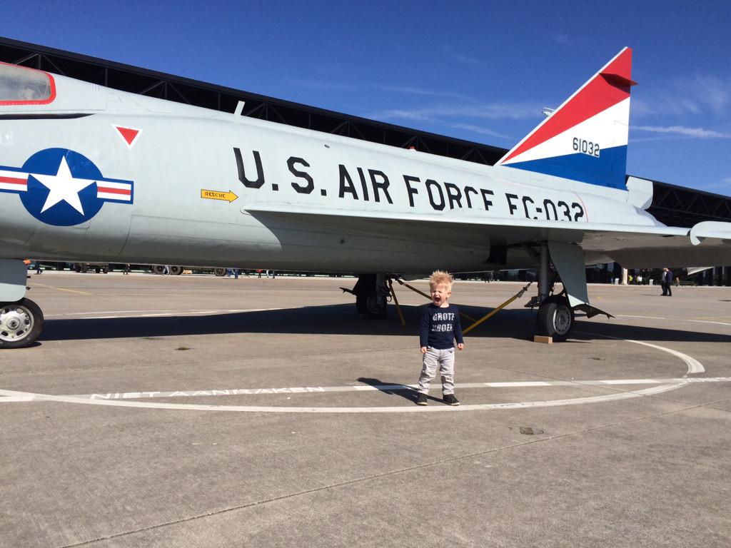 Heerlijk weer. In Soesterberg. #NMM