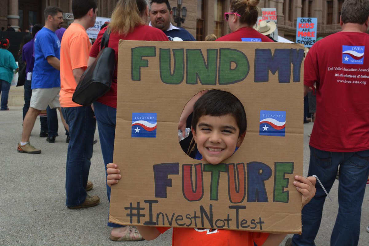 txstateteachers's tweet photo. #WhyIRally http://t.co/QouM5rtYQk