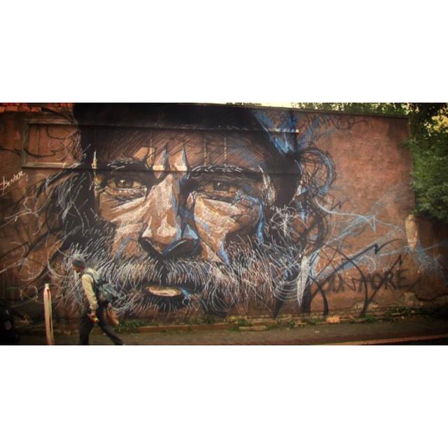 artpushr's tweet photo. via #_street.art._ "http://t.co/fIppgs8ZPk" #graffiti #streetart http://t.co/t7tCpkC7cw