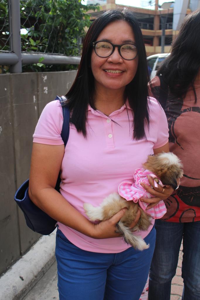 bhengzkie02's tweet photo. SBL's Graduation gift to Alyssa!🐶 #HappyNiAlyssa @AlyssaValdez2 Ate's are so proud of you!We love you!☺ http://t.co/s4Zn7vmnSP
