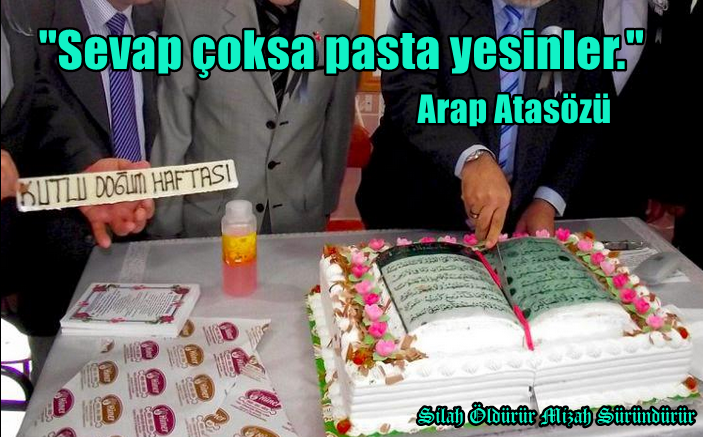 izahsiz's tweet photo. Sevap çoksa...

@MizahSurundurur yaptı. 

Kuran-ı Kerim'in pasta yapılıp yenilme meselesi. (Zile Müftülüğü) http://t.co/F8VzVLUP6e