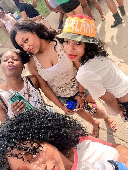 Watch brit.'s leaked NSFW photo on TwXstars