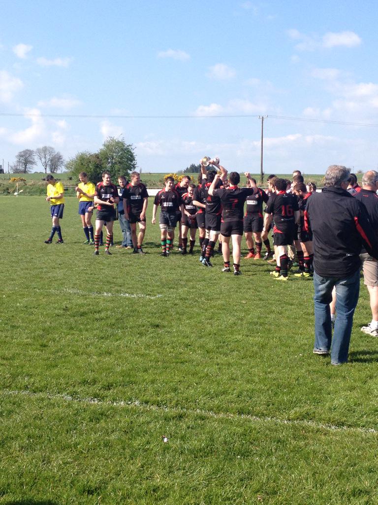 HighfieldRFC's tweet photo. Celebration time! http://t.co/KeI7TbA5PN