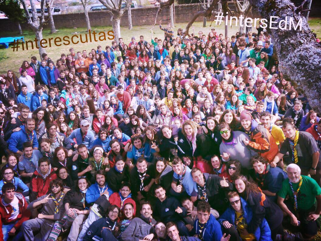 scouts_edm's tweet photo. Gran #interescultas, gran participación, grandes personas, grandes scouts en los #intersEdm http://t.co/cj08J1Z7n7
