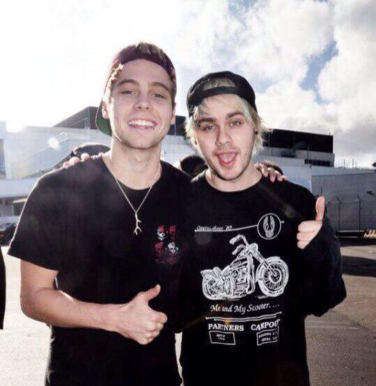 bestmukepics (@bestmukepics) on Twitter photo 