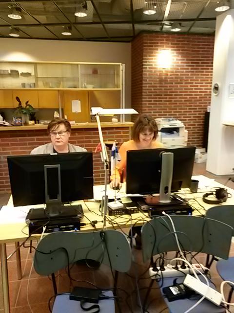 AnneMariaNiskan's tweet photo. Yle Häme  valmistautuu jo vaalitohinaan #vaalit2015 #Häme. Kati Turtola ja Miki Wallenius http://t.co/MqZmnWqroq