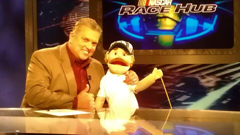 Hammerdropper88's tweet photo. Shout out to the real winner of today's race and true great ones! @SteveByrnes12 #ByrnesStrong #GoByrnsie http://t.co/AD5bErI4MK